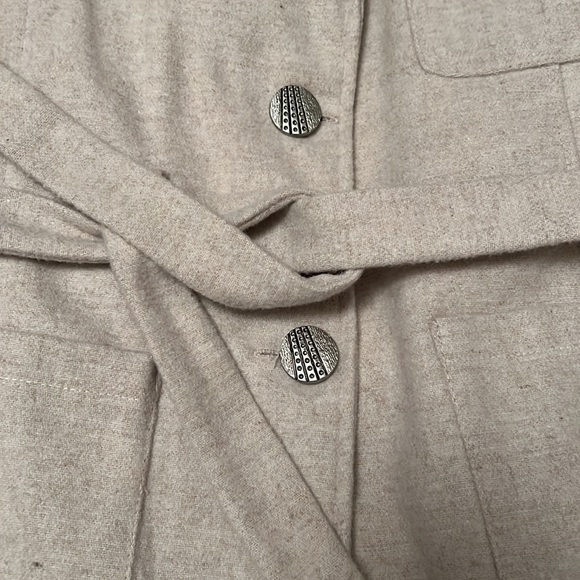 Women’s BUTTON DOWN BELTED VEST with Silver Buttons - Picture 4 of 7